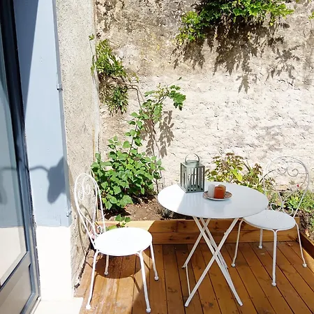 Charmant Studio Au Rez De Chaussee De Notre Maison De Village * Lion-sur-Mer