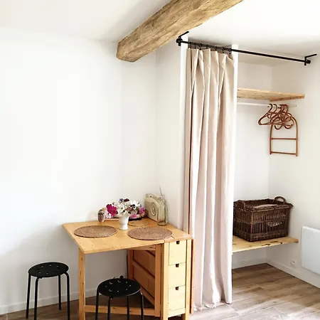 Charmant Studio Au Rez De Chaussee De Notre Maison De Village Lion-sur-Mer